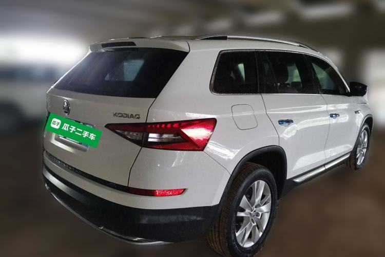 Used Skoda Kodiaq 2018 Facelifted TSI330 5-Seater Two-Wheel-Drive Luxury Enjoyment Edition Rear Right 45 Deg