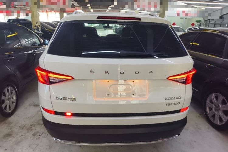 Used Skoda Kodiaq 2018 Facelifted TSI330 5-Seater Two-Wheel-Drive Luxury Enjoyment Edition Rear