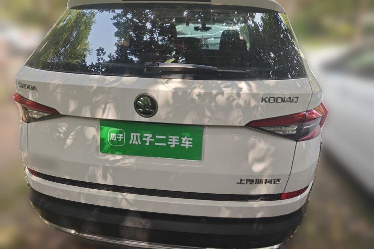 Used Skoda Kodiaq 2018 Restyled TSI330 7-Seater Two-Wheel Drive Luxury Enjoyment Edition Rear