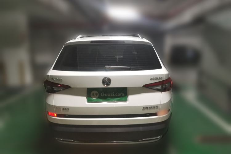 Used Skoda Kodiaq 2018 Facelifted TSI330 5-Seater Two-Wheel-Drive Luxury Enjoyment Edition Rear