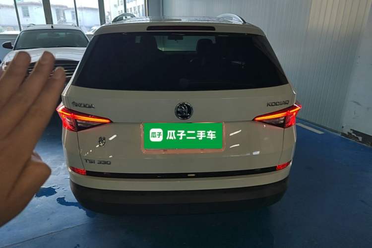 Used Skoda Kodiaq 2018 Facelifted TSI330 5-Seater Two-Wheel-Drive Comfort Edition Rear