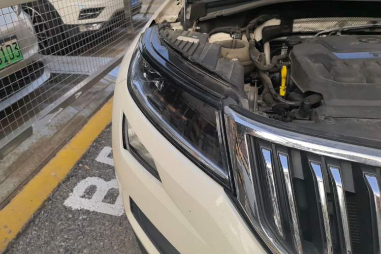 Used Skoda Kodiaq 2018 Facelifted TSI330 5-Seater Two-Wheel-Drive Luxury Enjoyment Edition Right Front Headlight