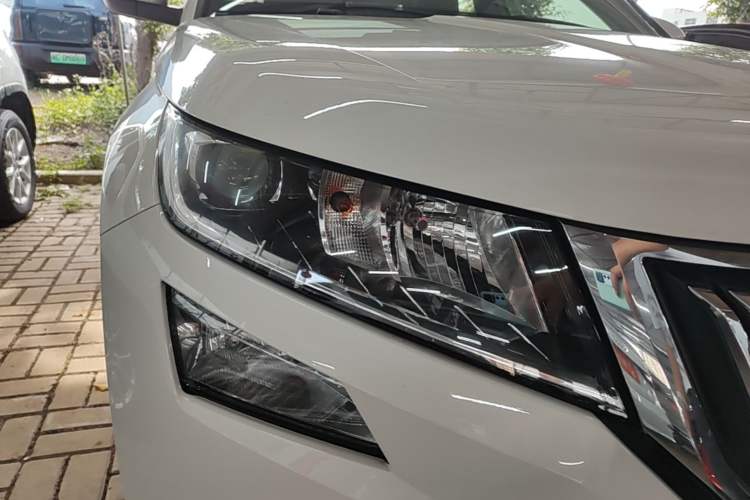 Used Skoda Kodiaq 2018 Facelifted TSI330 5-Seater Two-Wheel-Drive Comfort Edition Right Front Headlight