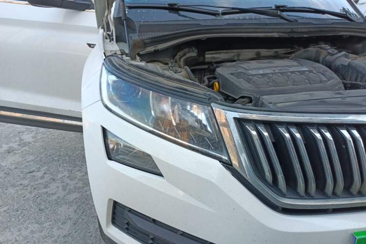Used Skoda Kodiaq 2018 Facelifted TSI330 5-Seater Two-Wheel-Drive Comfort Edition Right Front Headlight