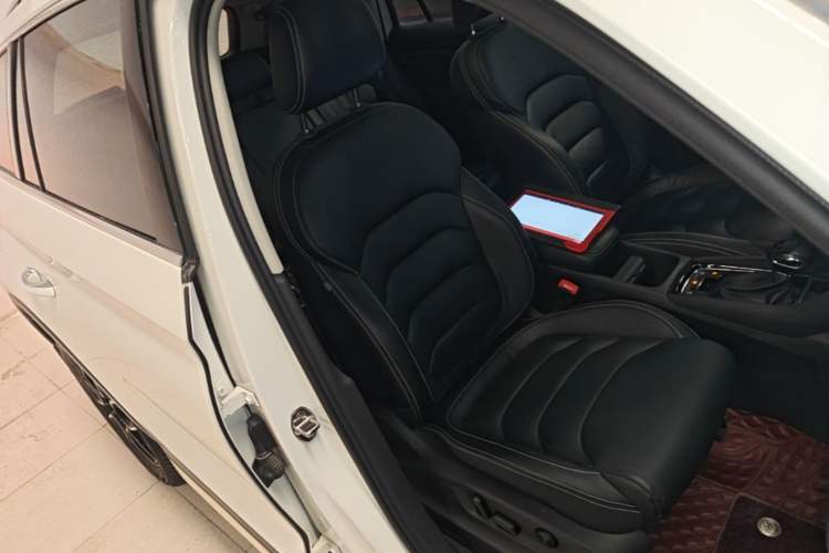 Used Skoda Kodiaq 2018 Restyled TSI330 7-Seater Two-Wheel Drive Luxury Enjoyment Edition Right Front Seat