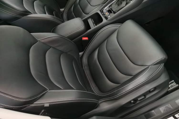 Used Skoda Kodiaq 2018 TSI330 5-Seater Two-Wheel-Drive Luxury Enjoyment Edition Right Front Seat