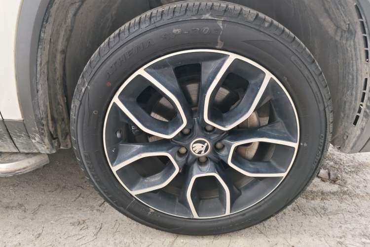 Used Skoda Kodiaq 2018 Restyled TSI330 7-Seater Two-Wheel Drive Luxury Enjoyment Edition Right Front Wheel Hub