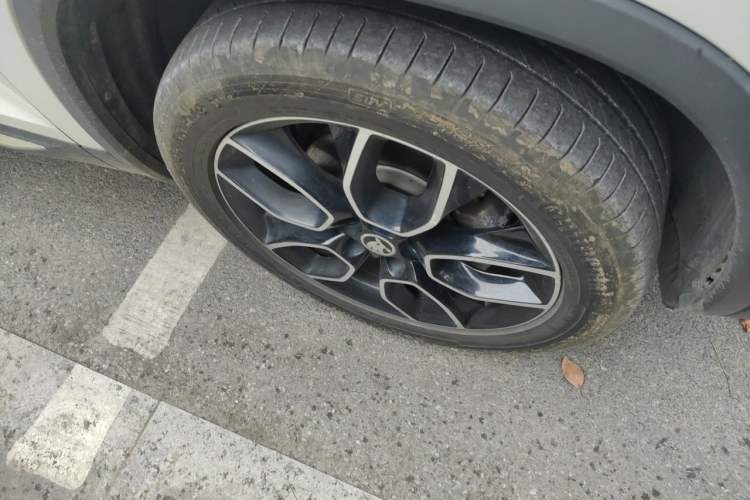 Used Skoda Kodiaq 2018 Restyled TSI330 7-Seater Two-Wheel Drive Luxury Enjoyment Edition Right Front Wheel Hub