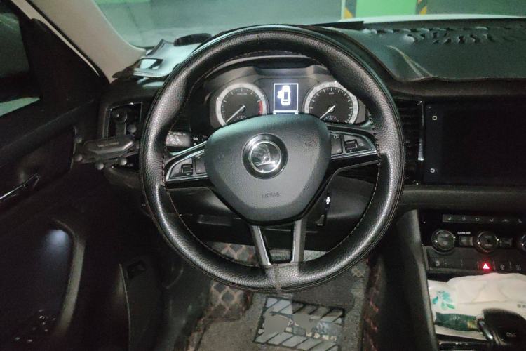 Used Skoda Kodiaq 2018 Facelifted TSI330 5-Seater Two-Wheel-Drive Luxury Enjoyment Edition Steering Wheel