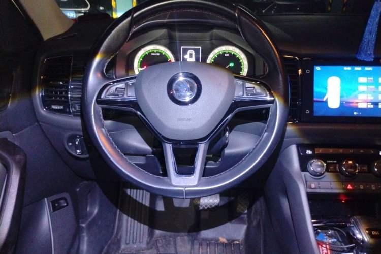 Used Skoda Kodiaq 2018 TSI330 7-Seater Two-Wheel-Drive Luxury Enjoyment Edition Steering Wheel