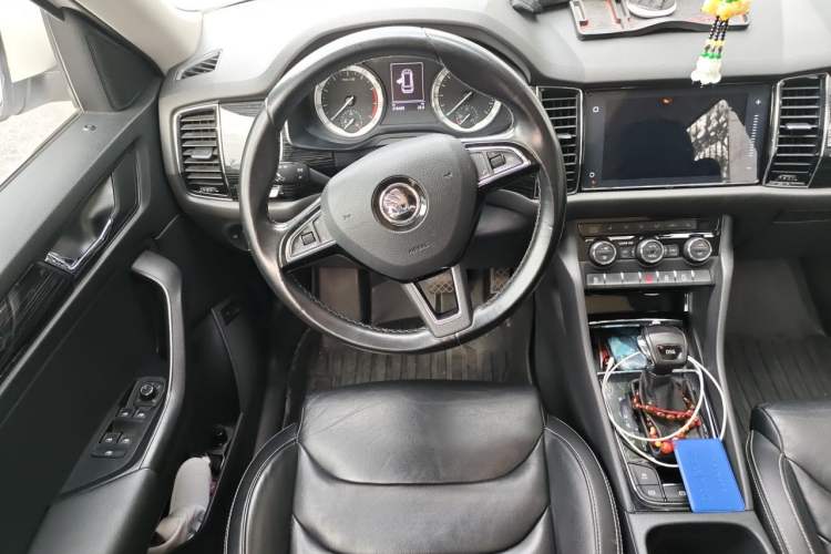 Used Skoda Kodiaq 2018 Restyled TSI330 7-Seater Two-Wheel Drive Luxury Enjoyment Edition Steering Wheel