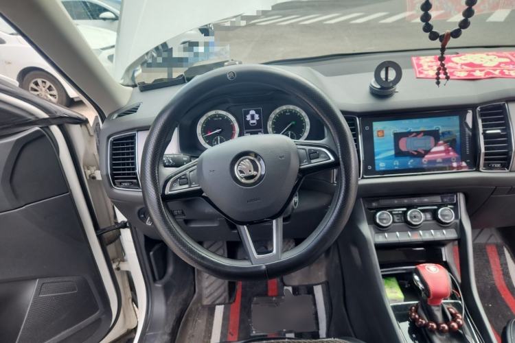 Used Skoda Kodiaq 2018 Facelifted TSI330 5-Seater Two-Wheel-Drive Comfort Edition Steering Wheel