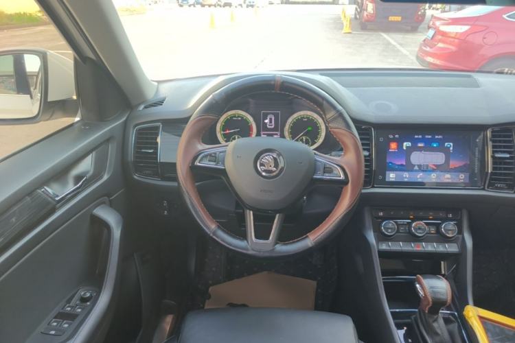 Used Skoda Kodiaq 2018 Restyled TSI330 7-Seater Two-Wheel Drive Luxury Enjoyment Edition Steering Wheel