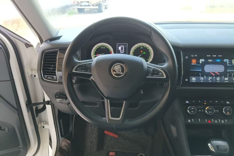 Used Skoda Kodiaq 2018 Restyled TSI330 7-Seater Two-Wheel Drive Luxury Enjoyment Edition Steering Wheel