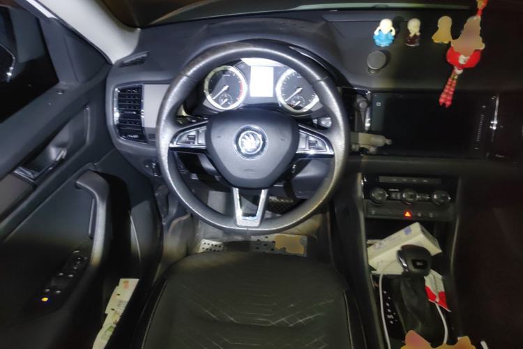 Used Skoda Kodiaq 2018 Facelifted TSI330 5-Seater Two-Wheel-Drive Comfort Edition Steering Wheel