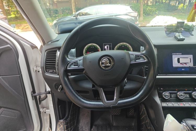 Used Skoda Kodiaq 2018 Restyled TSI330 7-Seater Two-Wheel Drive Luxury Enjoyment Edition Steering Wheel