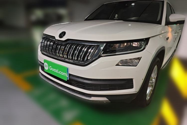 Ojetý Skoda Kodiaq 2018 Facelifted TSI330 5-Seater Two-Wheel-Drive Luxury Enjoyment Edition Guazi used car, China used car export, Used car for sale, Used  cars, Cheapest cars for sale