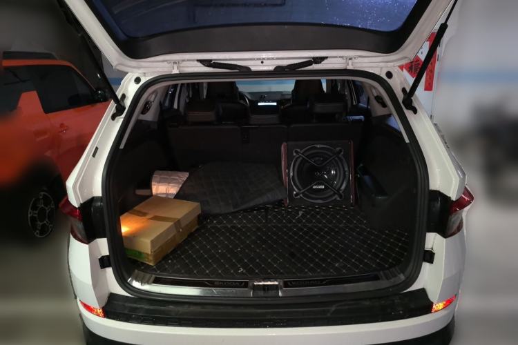 Used Skoda Kodiaq 2018 TSI330 7-Seater Two-Wheel-Drive Luxury Enjoyment Edition Trunk