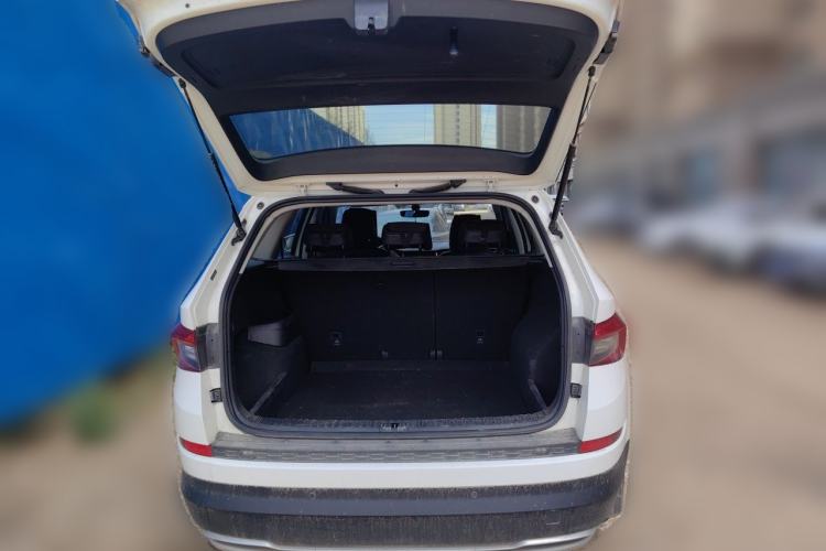 Used Skoda Kodiaq 2018 TSI330 5-Seater Two-Wheel-Drive Luxury Enjoyment Edition Trunk