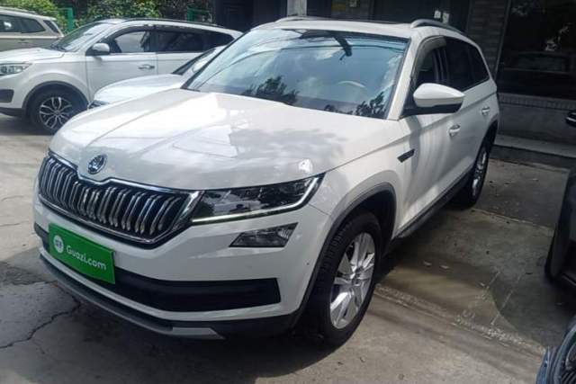 Skoda Kodiaq 2018 Facelifted TSI330 5-Seater Two-Wheel-Drive Luxury Enjoyment Edition с пробегом