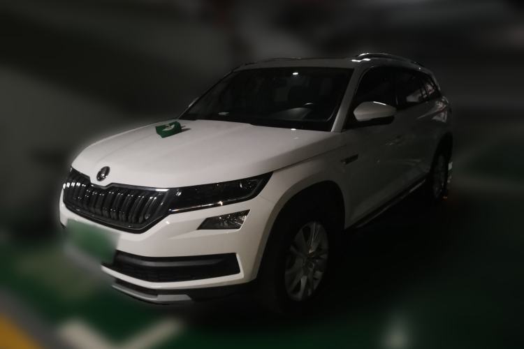 Skoda Kodiaq 2018 Facelifted TSI330 5-Seater Two-Wheel-Drive Luxury Enjoyment Edition مستعملة Guazi used car, China used car export, Used car for sale, Used  cars, Cheapest cars for sale
