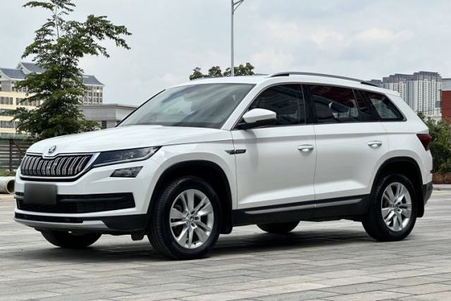 Skoda Kodiaq 2018 Restyled TSI330 7-Seater Two-Wheel Drive Luxury Enjoyment Edition d’occasion