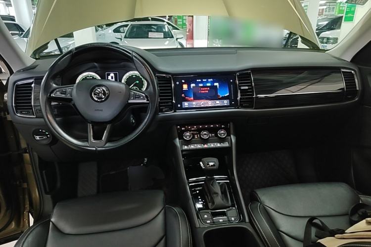 Used Skoda Kodiaq 2018 Restyled TSI330 7-Seater Two-Wheel Drive Luxury Enjoyment Edition Center Console