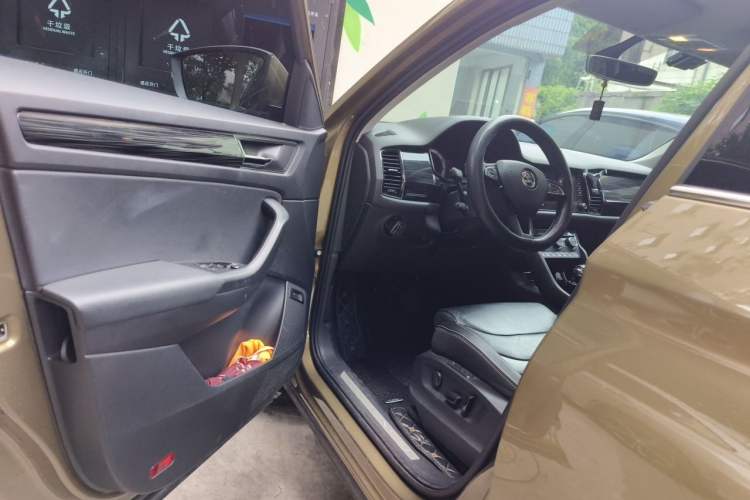 Used Skoda Kodiaq 2018 TSI380 7-Seater Four-Wheel-Drive Flagship Edition Driver Seat