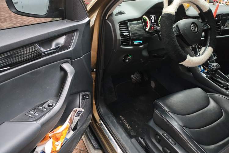 Used Skoda Kodiaq 2018 TSI330 5-Seater Two-Wheel-Drive Luxury Enjoyment Edition Driver Seat