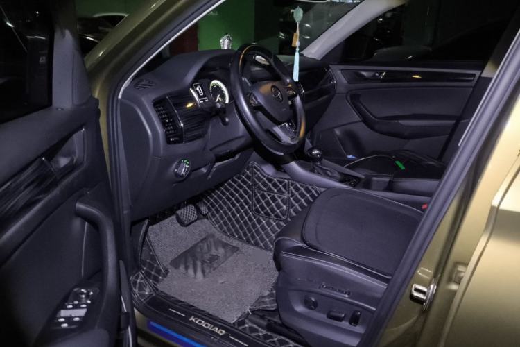 Used Skoda Kodiaq 2018 Facelifted TSI330 5-Seater Two-Wheel-Drive Luxury Enjoyment Edition Driver Seat