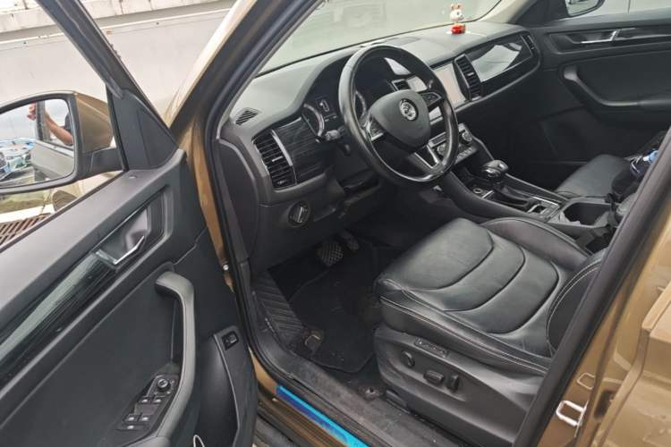 Used Skoda Kodiaq 2018 TSI330 7-Seater Two-Wheel-Drive Luxury Enjoyment Edition Driver Seat