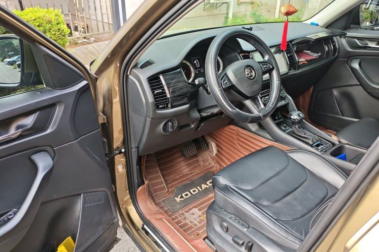 Used Skoda Kodiaq 2018 Restyled TSI330 7-Seater Two-Wheel Drive Luxury Enjoyment Edition Driver Seat