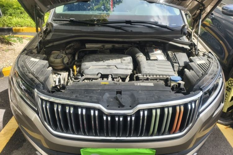 Used Skoda Kodiaq 2018 TSI330 7-Seater Two-Wheel-Drive Luxury Enjoyment Edition Engine Bay