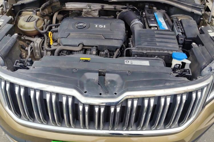 Used Skoda Kodiaq 2018 Restyled TSI330 7-Seater Two-Wheel Drive Luxury Enjoyment Edition Engine Bay