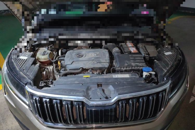 Used Skoda Kodiaq 2018 TSI380 7-Seater Four-Wheel-Drive Flagship Edition Engine Bay