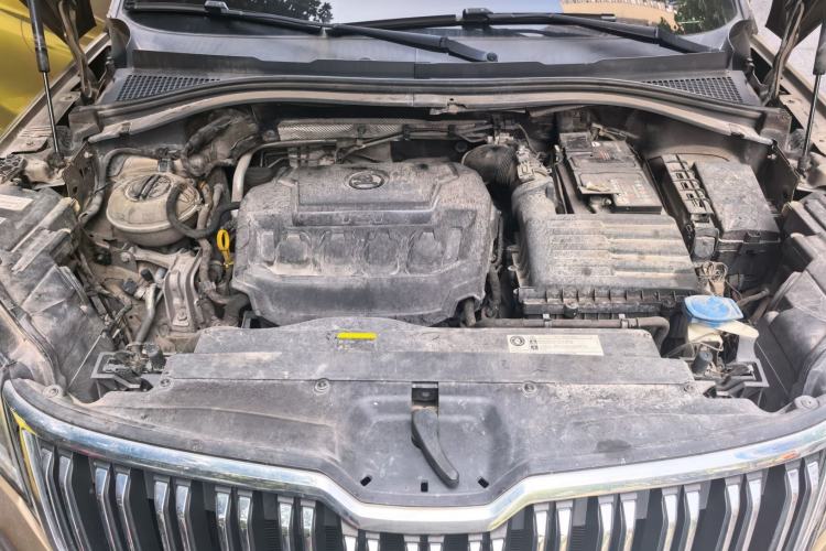 Used Skoda Kodiaq 2018 Facelifted TSI330 5-Seater Two-Wheel-Drive Comfort Edition Engine Bay