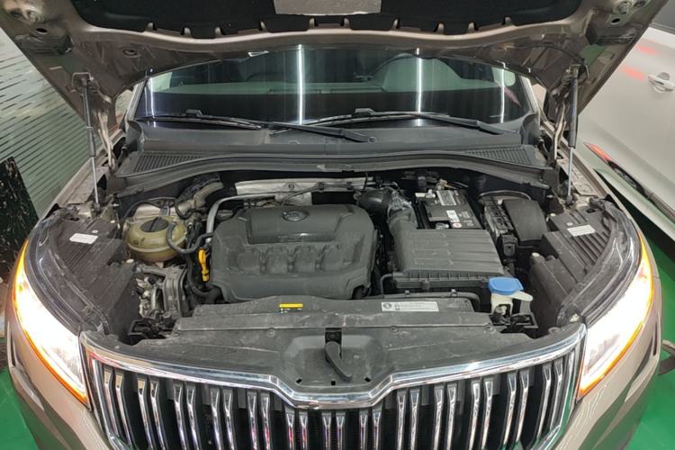 Used Skoda Kodiaq 2018 Restyled TSI330 7-Seater Two-Wheel Drive Luxury Enjoyment Edition Engine Bay