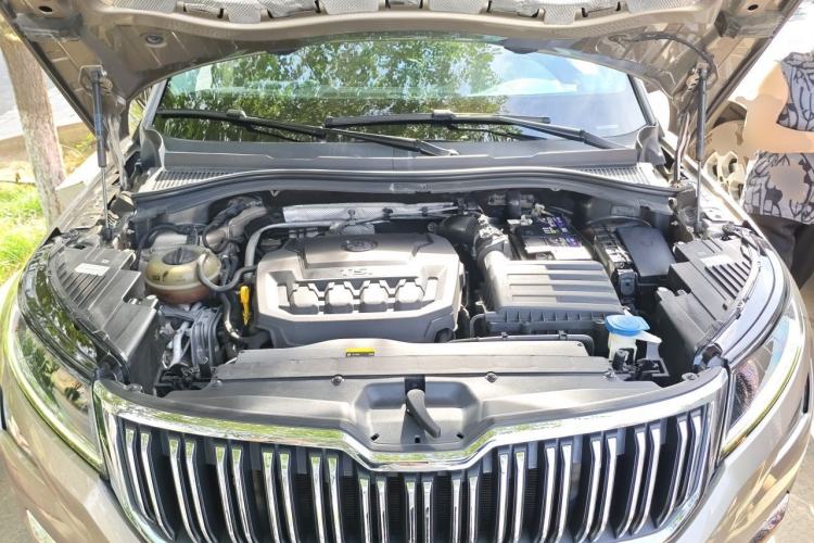 Used Skoda Kodiaq 2018 Facelifted TSI330 5-Seater Two-Wheel-Drive Luxury Enjoyment Edition Engine Bay