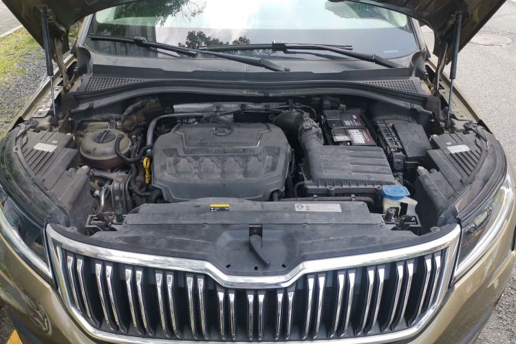 Used Skoda Kodiaq 2018 Facelifted TSI330 5-Seater Two-Wheel-Drive Luxury Enjoyment Edition Engine Bay