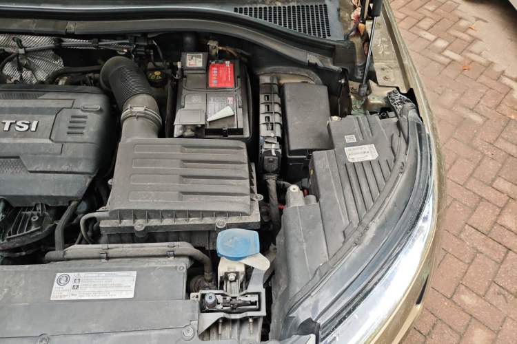 Used Skoda Kodiaq 2018 TSI330 5-Seater Two-Wheel-Drive Luxury Enjoyment Edition Engine Bay Left