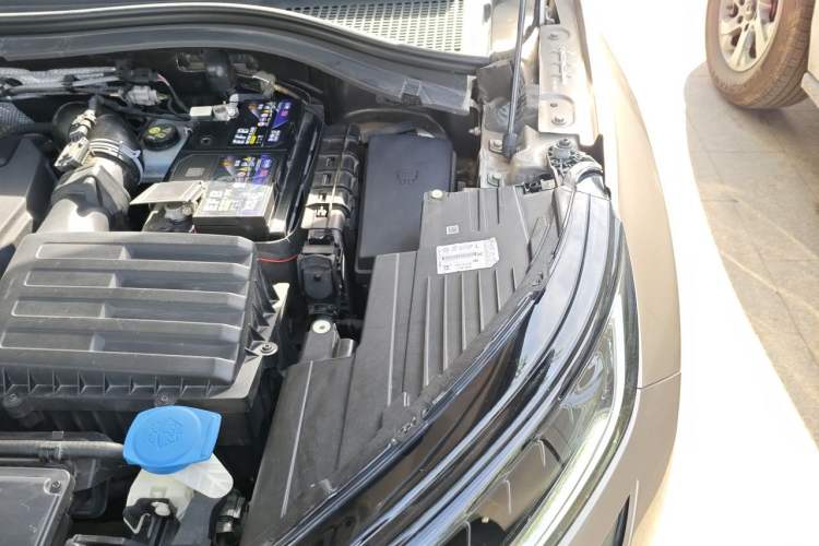 Used Skoda Kodiaq 2018 Facelifted TSI330 5-Seater Two-Wheel-Drive Luxury Enjoyment Edition Engine Bay Left