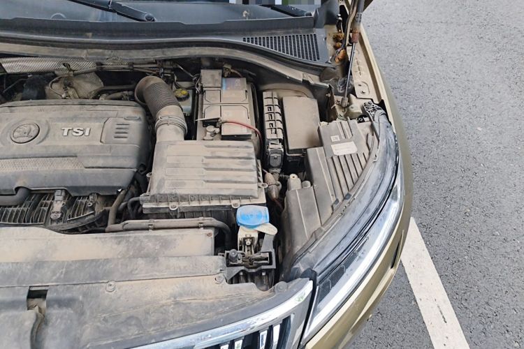 Used Skoda Kodiaq 2018 TSI330 7-Seater Two-Wheel-Drive Luxury Enjoyment Edition Engine Bay Left
