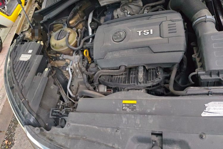 Used Skoda Kodiaq 2018 TSI330 7-Seater Two-Wheel-Drive Luxury Enjoyment Edition Engine Bay Right