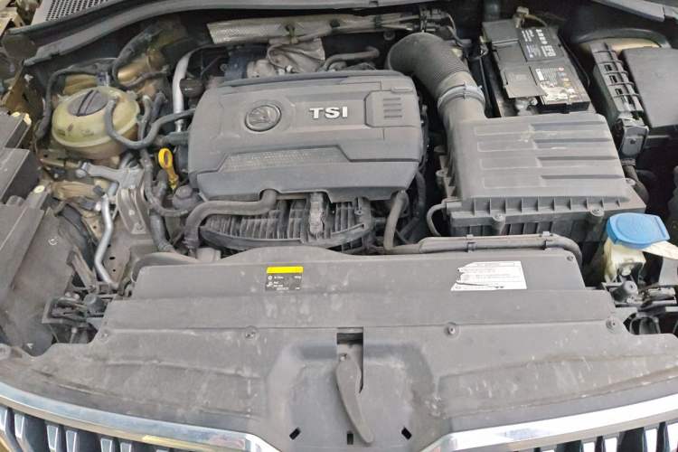 Used Skoda Kodiaq 2018 TSI330 7-Seater Two-Wheel-Drive Luxury Enjoyment Edition Engine Bay