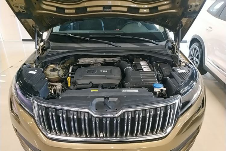 Used Skoda Kodiaq 2018 TSI330 7-Seater Two-Wheel-Drive Luxury Enjoyment Edition Engine Bay
