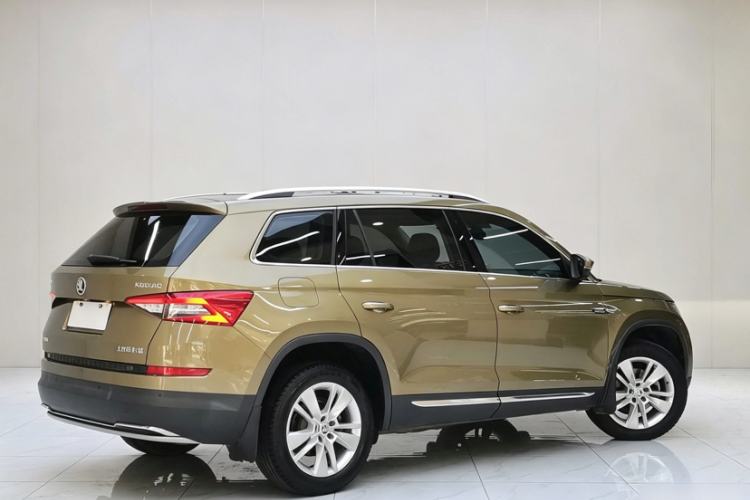 Used Skoda Kodiaq 2018 Facelifted TSI330 5-Seater Two-Wheel-Drive Luxury Enjoyment Edition Exterior 2