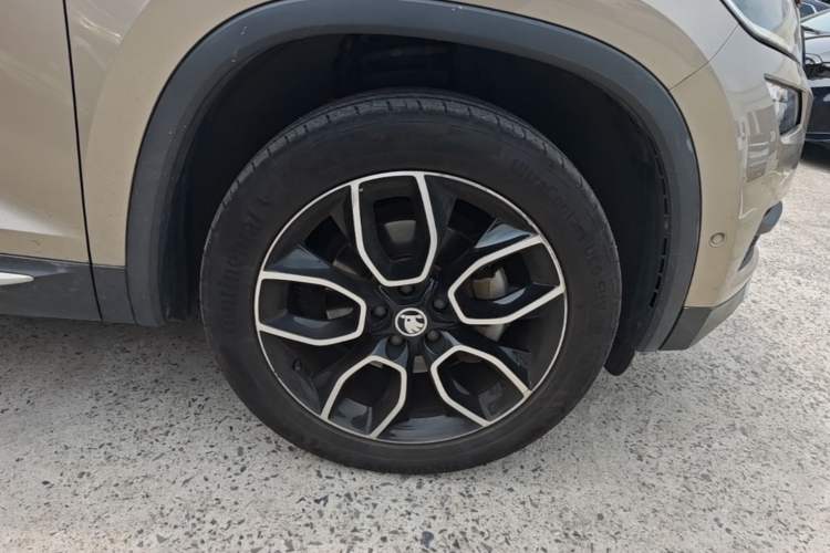 Used Skoda Kodiaq 2018 TSI380 7-Seater Four-Wheel-Drive Flagship Edition Exterior 4
