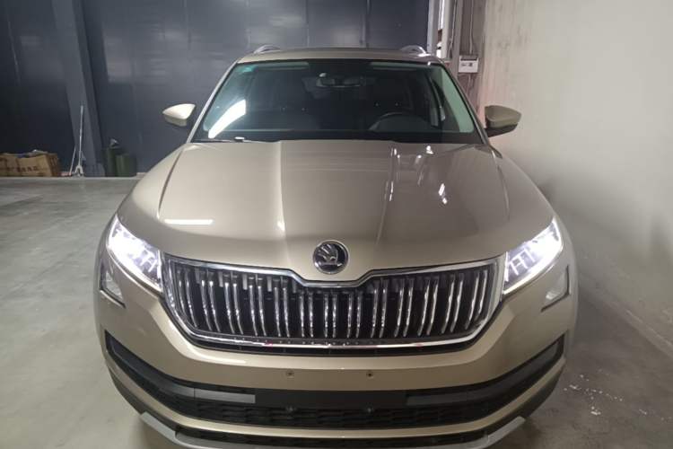 Used Skoda Kodiaq 2018 Restyled TSI330 7-Seater Two-Wheel Drive Luxury Enjoyment Edition Front