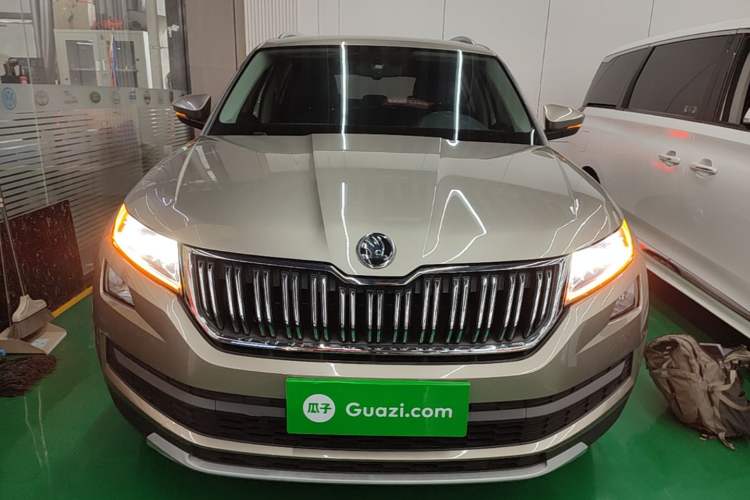 Used Skoda Kodiaq 2018 Restyled TSI330 7-Seater Two-Wheel Drive Luxury Enjoyment Edition Front