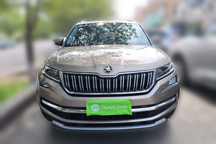 Used Skoda Kodiaq 2018 Facelifted TSI330 5-Seater Two-Wheel-Drive Luxury Enjoyment Edition Front